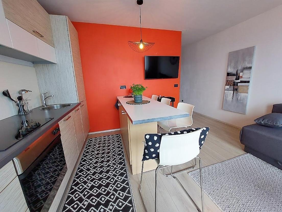 Urban Nest, Sunny Apartment 4 Stars Риека Экстерьер фото